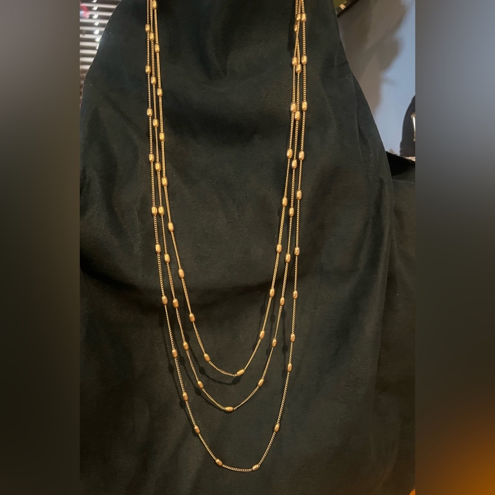 Elegant Silver Beaded Necklace